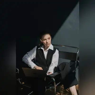 沈平